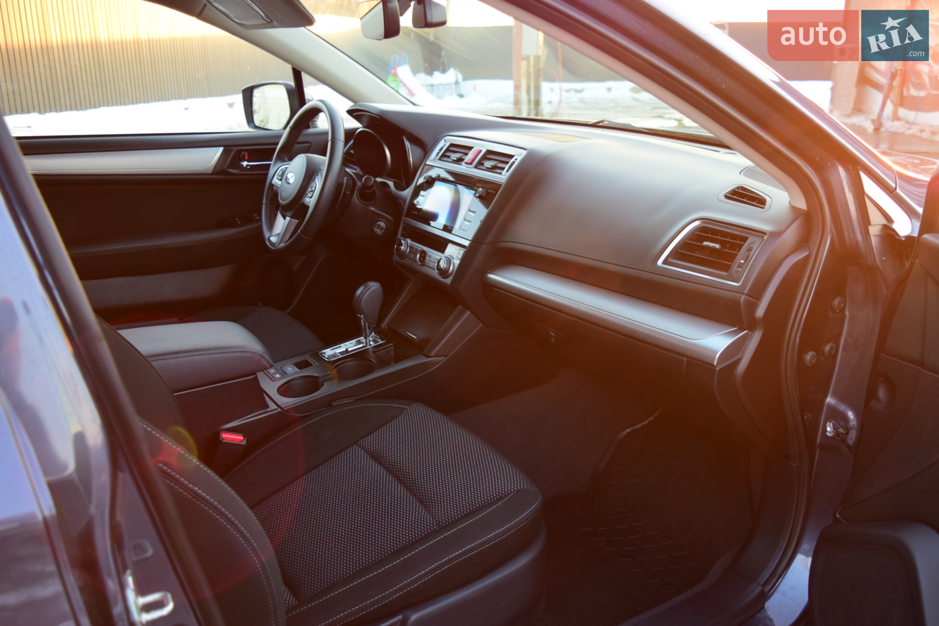 2017 Subaru Outback - мініатюра 23