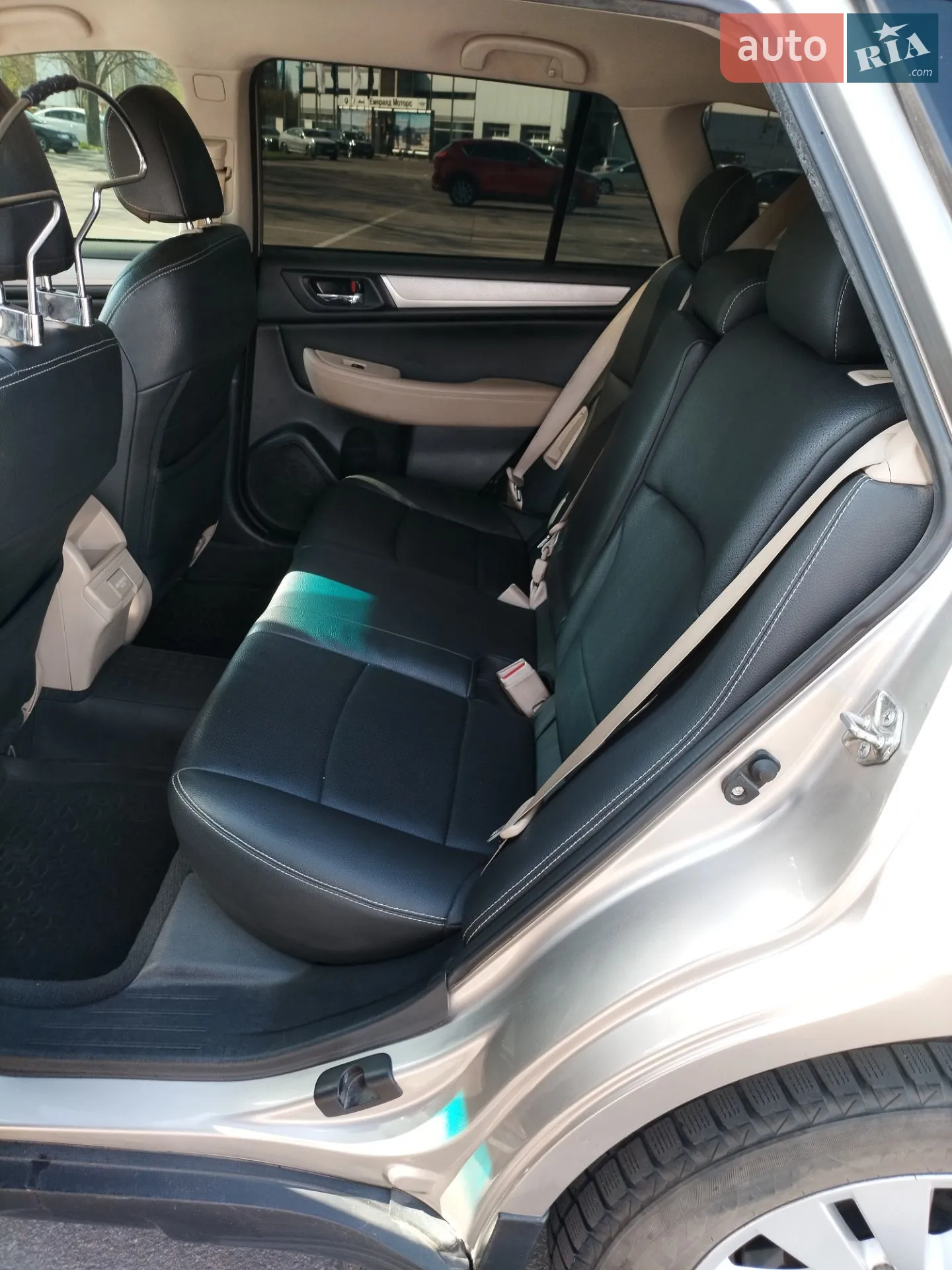 2017 Subaru Outback - мініатюра 13