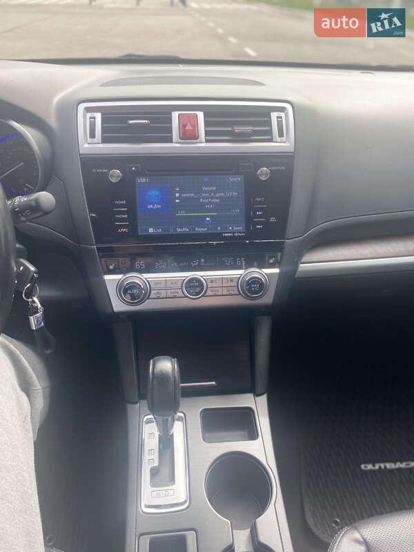 Універсал Subaru Outback 2016 в Харкові