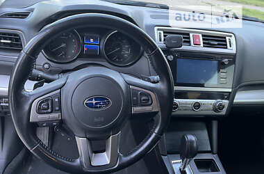 Универсал Subaru Outback 2015 в Киеве