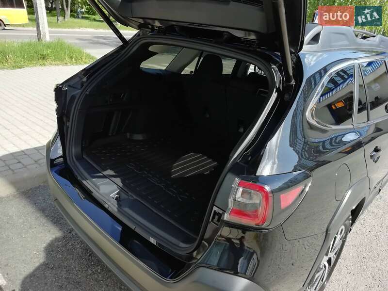 Универсал Subaru Outback 2023 в Полтаве