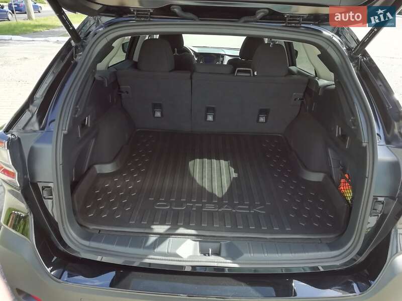 Универсал Subaru Outback 2023 в Полтаве