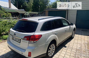 Универсал Subaru Outback 2011 в Ровно