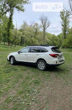 Универсал Subaru Outback 2015 в Днепре