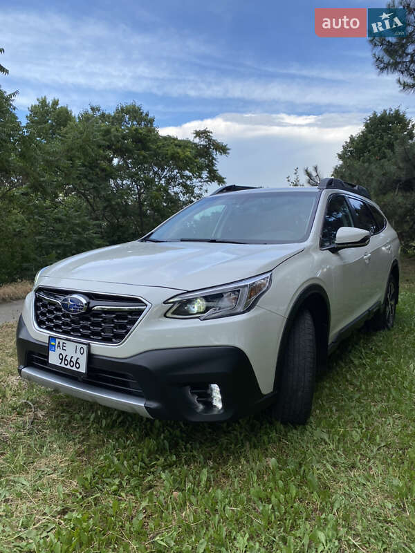 Subaru Outback 2022