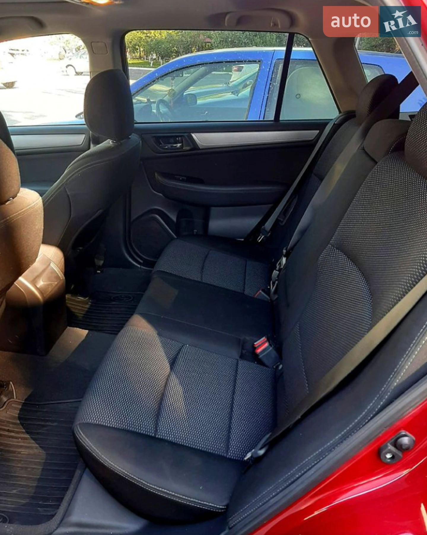 2015 Subaru Outback - мініатюра 3