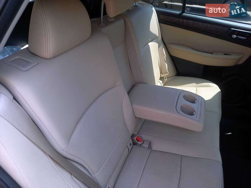 Универсал Subaru Outback 2015 в Черкассах