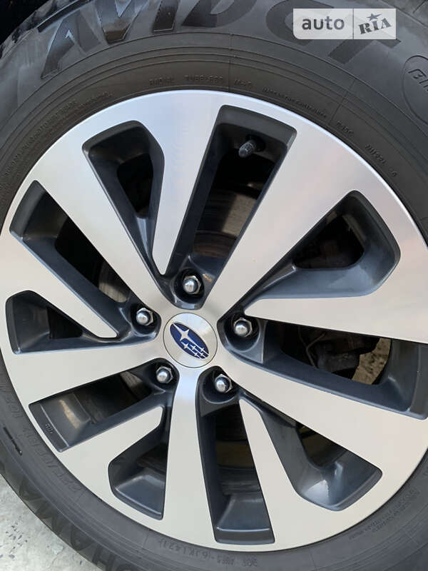 Универсал Subaru Outback 2021 в Вараше
