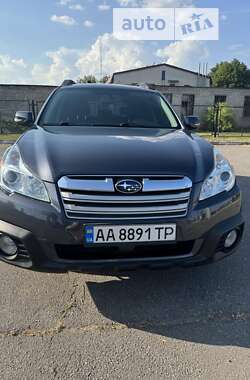 Універсал Subaru Outback 2014 в Зміїві