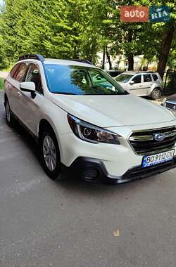 Универсал Subaru Outback 2018 в Тернополе