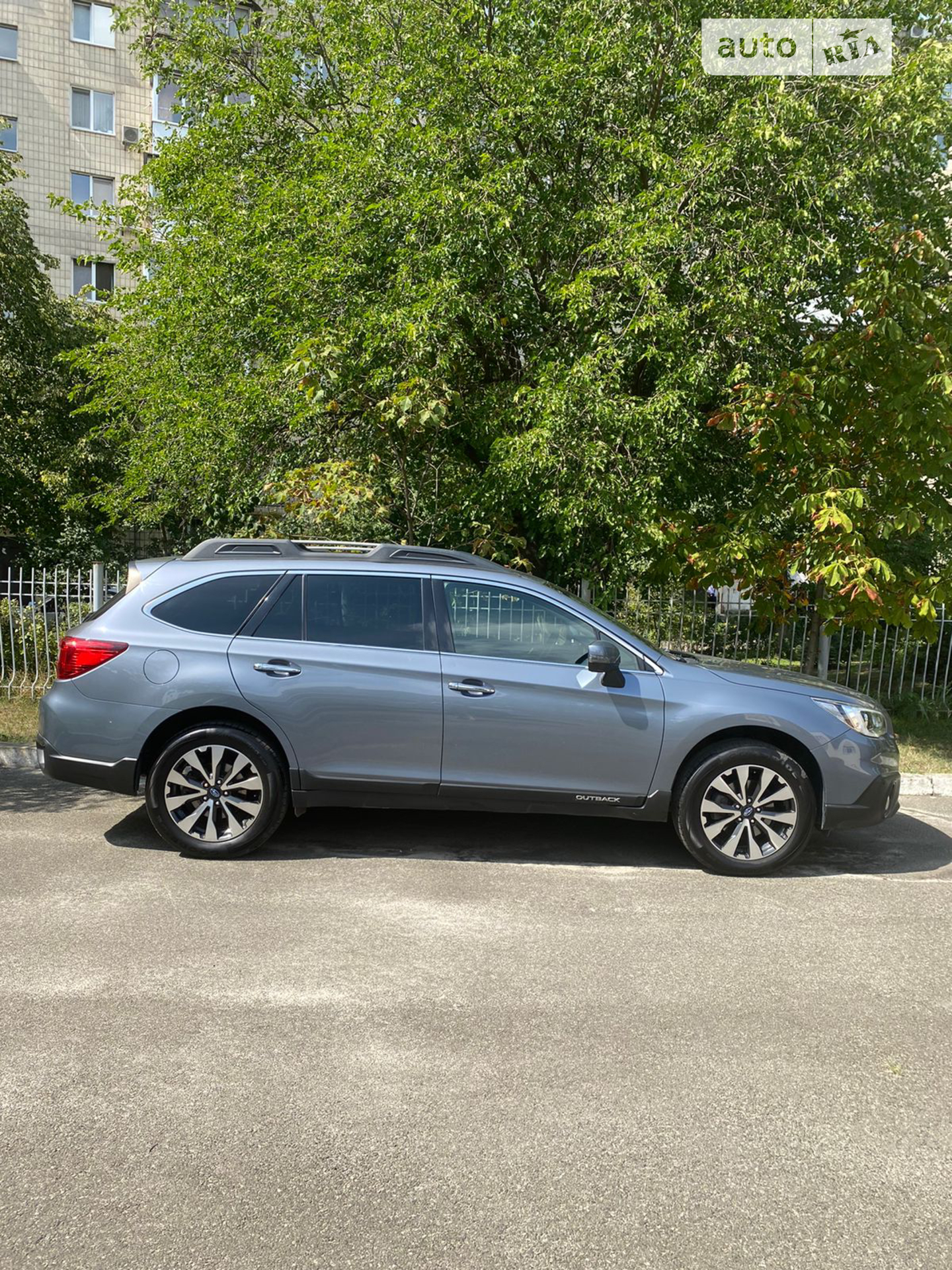 2017 Subaru Outback - мініатюра 9