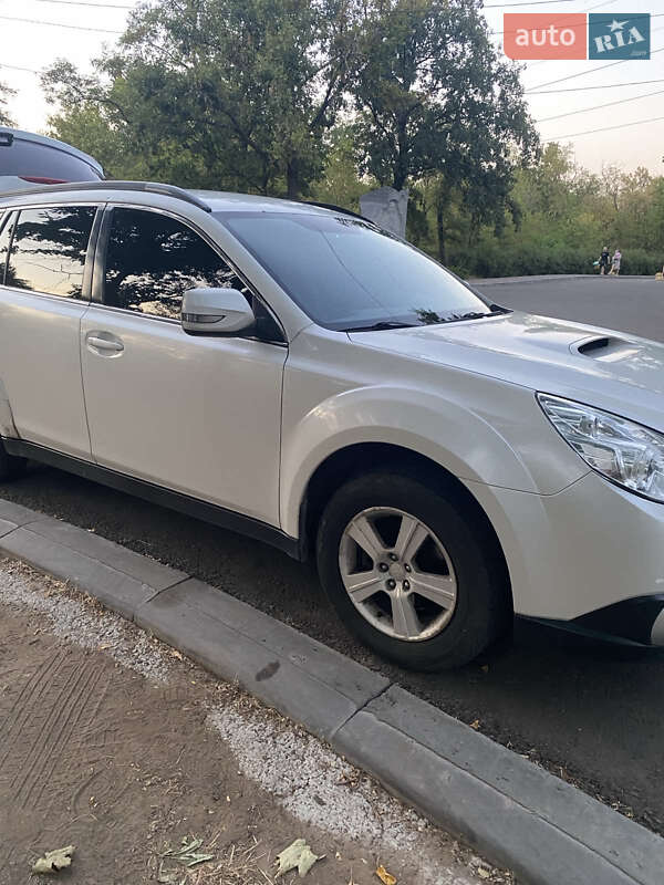 Універсал Subaru Outback 2009 в Запоріжжі