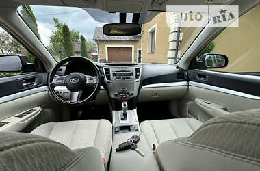 Універсал Subaru Outback 2009 в Косові