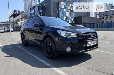 Универсал Subaru Outback 2017 в Киеве