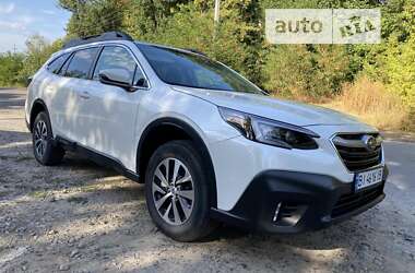 Внедорожник / Кроссовер Subaru Outback 2022 в Полтаве