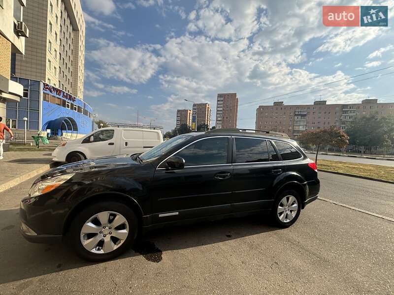 Универсал Subaru Outback 2011 в Харькове