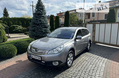 Универсал Subaru Outback 2010 в Львове