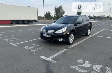 Универсал Subaru Outback 2011 в Киеве