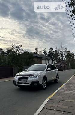 Універсал Subaru Outback 2012 в Києві