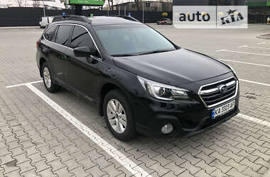 Универсал Subaru Outback 2017 в Киеве