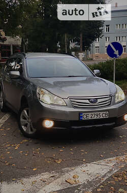 Універсал Subaru Outback 2011 в Чернівцях