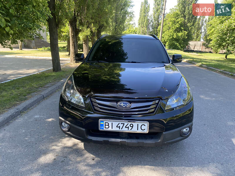 Універсал Subaru Outback 2011 в Кременчуці