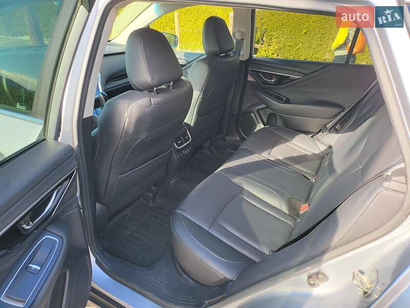 Универсал Subaru Outback 2020 в Киеве