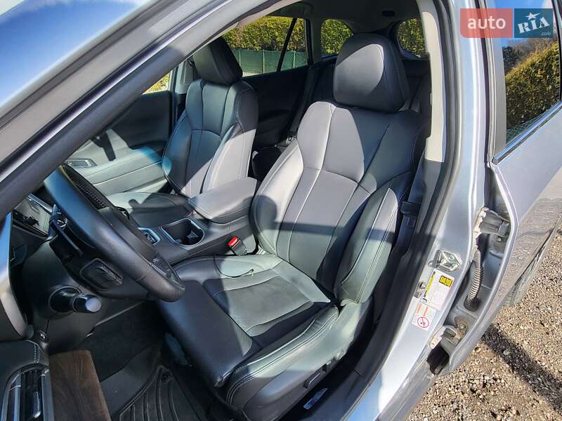 Универсал Subaru Outback 2020 в Киеве