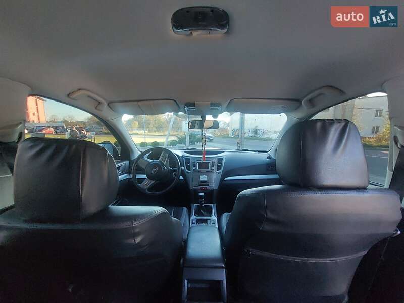 Универсал Subaru Outback 2011 в Дрогобыче