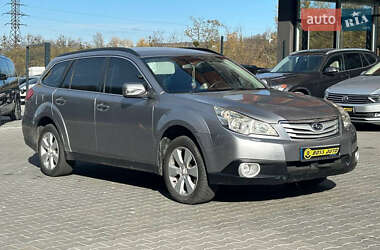 Универсал Subaru Outback 2011 в Черновцах