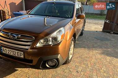 Універсал Subaru Outback 2013 в Ужгороді