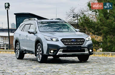 Внедорожник / Кроссовер Subaru Outback 2023 в Киеве