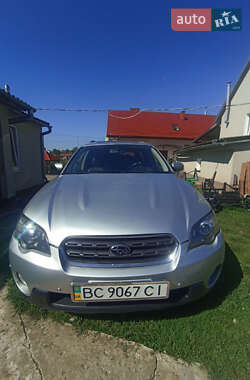 Универсал Subaru Outback 2005 в Городке