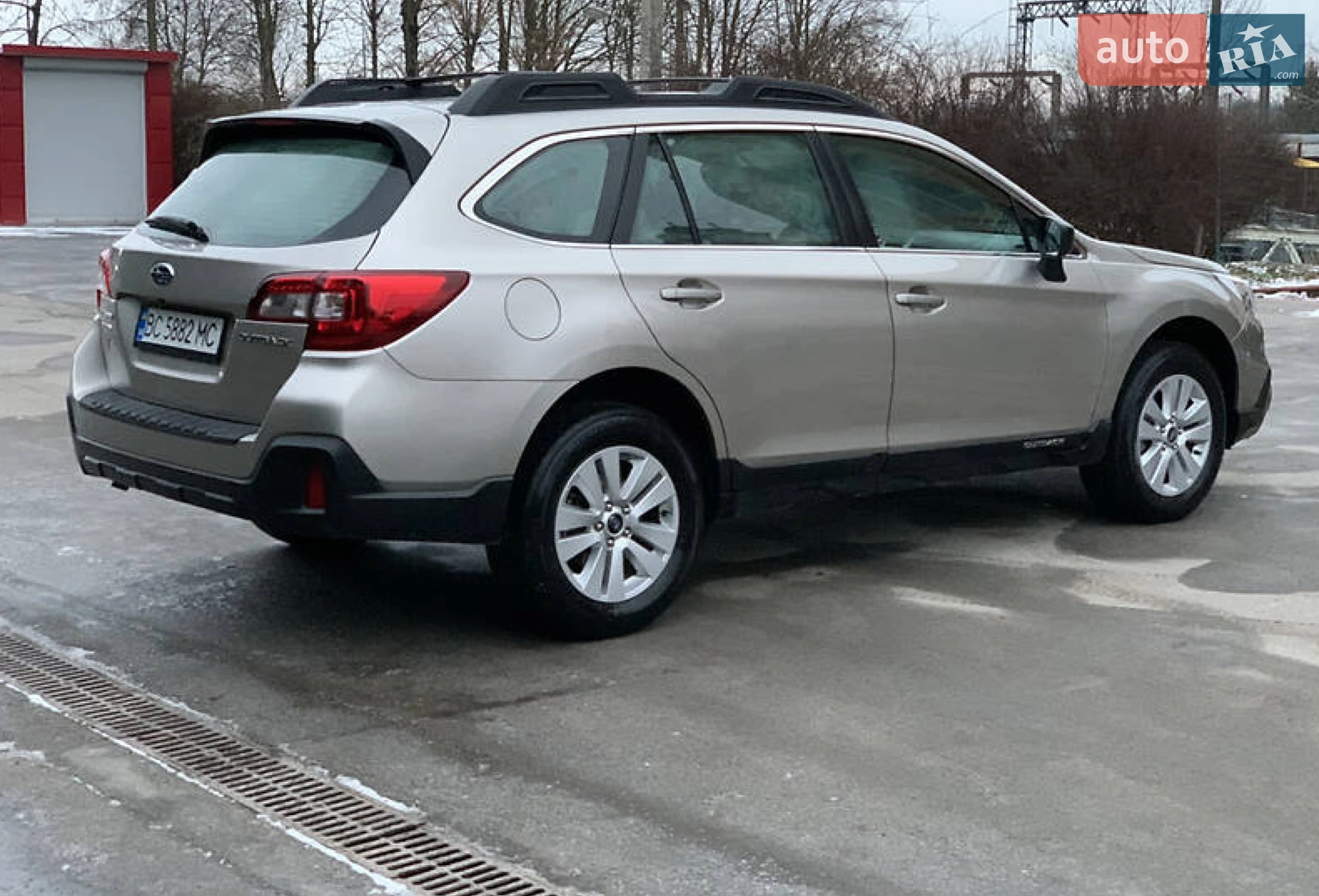 2017 Subaru Outback - мініатюра 8