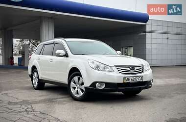 Універсал Subaru Outback 2011 в Дніпрі