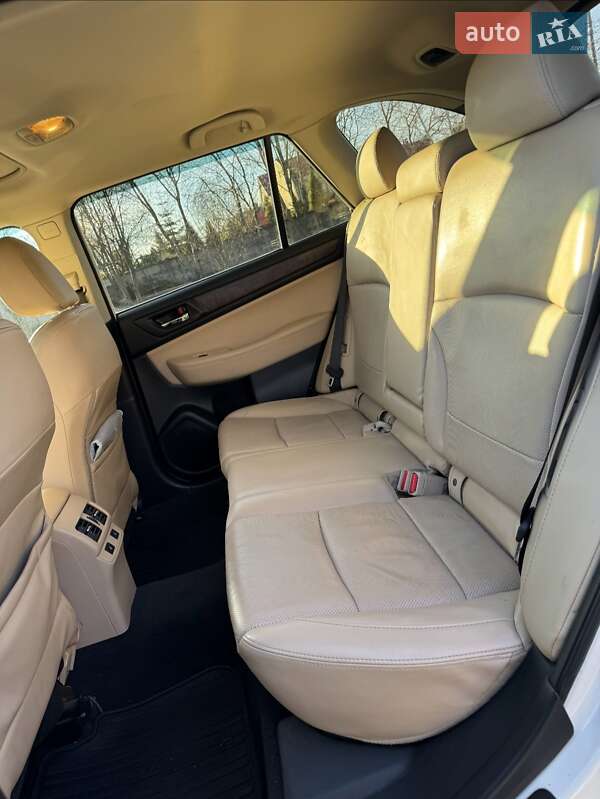 Универсал Subaru Outback 2015 в Подольске