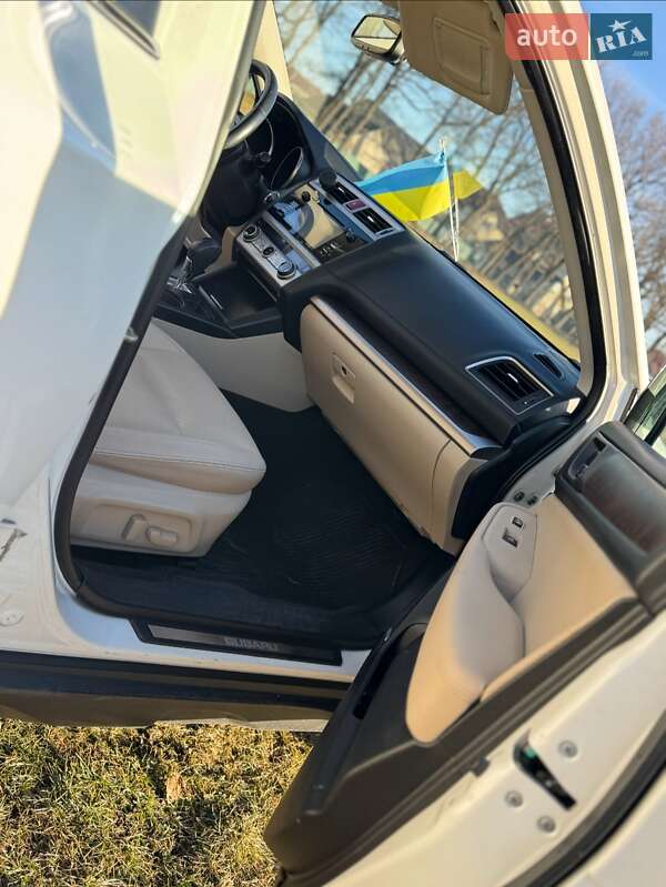 Универсал Subaru Outback 2015 в Подольске