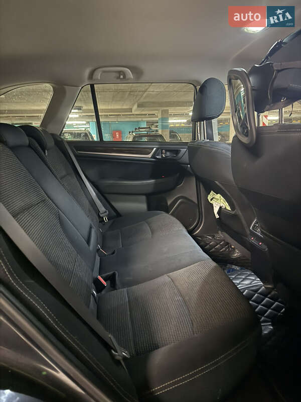 Універсал Subaru Outback 2016 в Ужгороді