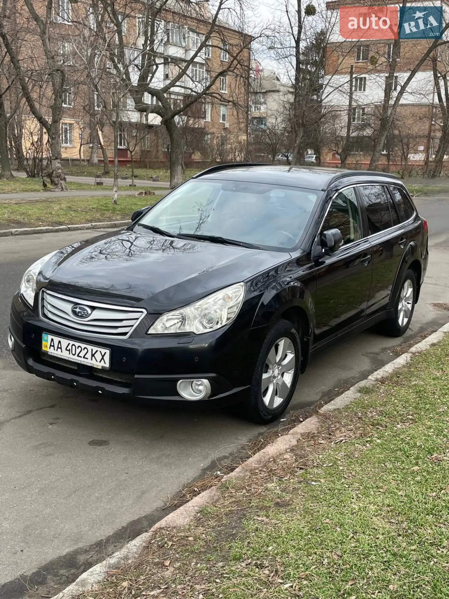 2011 Subaru Outback - фото 1