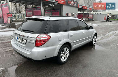 Универсал Subaru Outback 2006 в Киеве