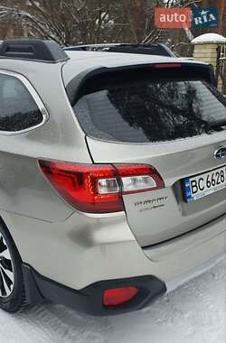 Универсал Subaru Outback 2016 в Ужгороде