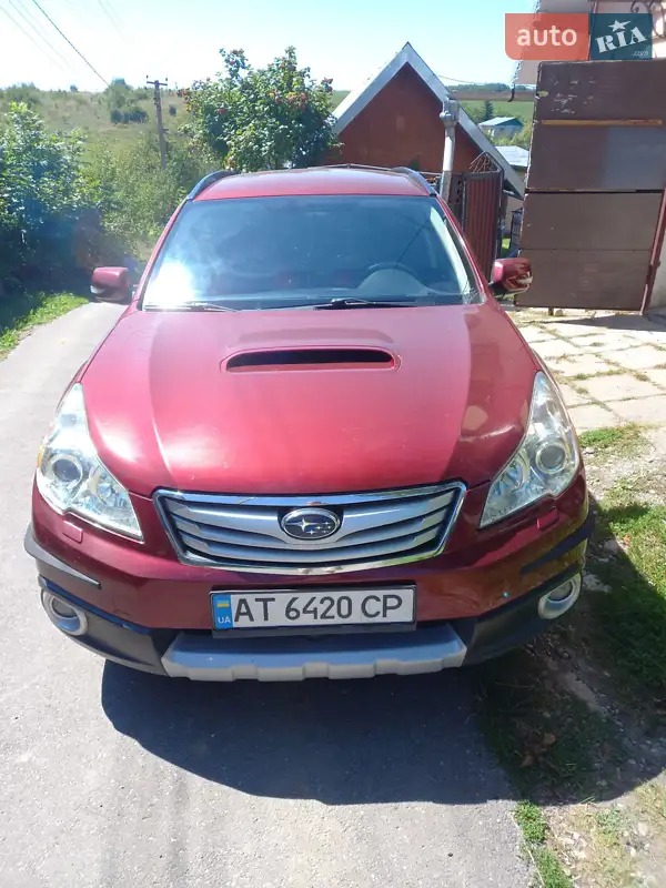 Subaru Outback 2011