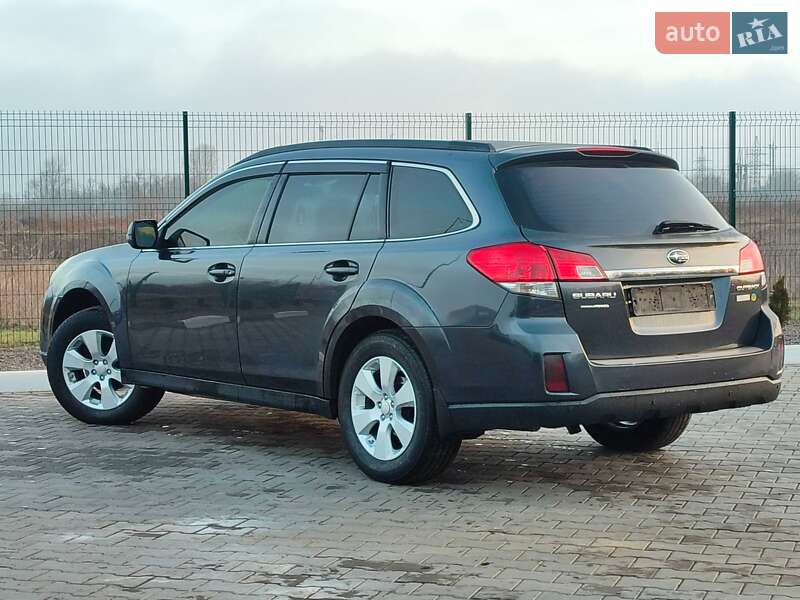 Універсал Subaru Outback 2012 в Петровому