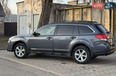 Универсал Subaru Outback 2013 в Лубнах