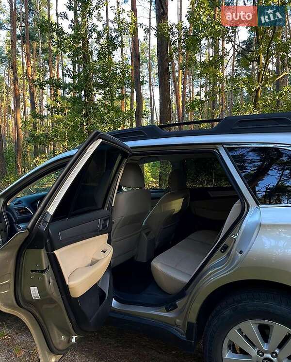 Универсал Subaru Outback 2018 в Киеве