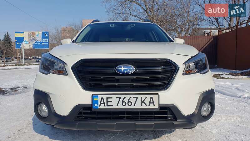 Універсал Subaru Outback 2015 в Дніпрі