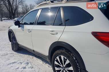 Універсал Subaru Outback 2015 в Дніпрі