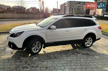 Универсал Subaru Outback 2014 в Ужгороде