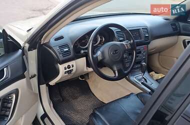 Универсал Subaru Outback 2004 в 