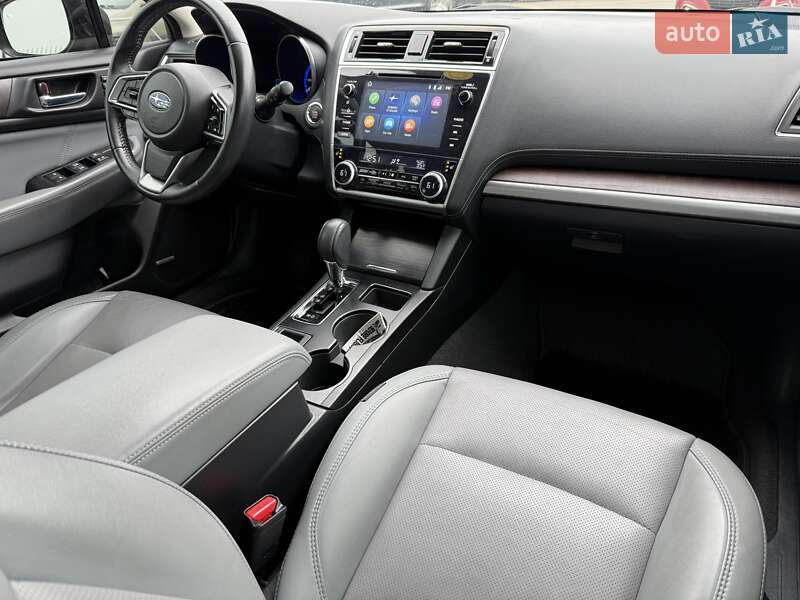 Универсал Subaru Outback 2019 в Киеве